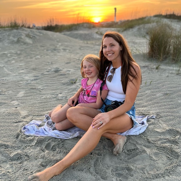 Meet your Posher, Jessica - Picture 3 of 7